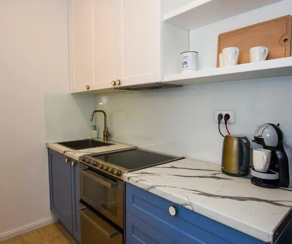 Laura Apartment