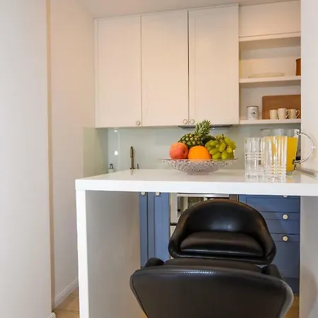 Apartment Laura *