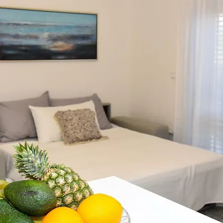 Laura Apartment