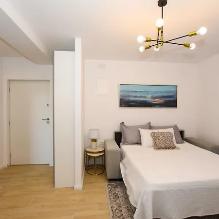 Laura Apartment Pag Town