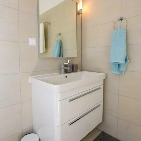 Apartment Laura Pag Town