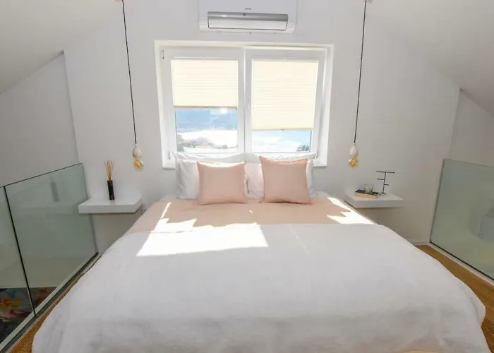 Apartament Laura Pag Town