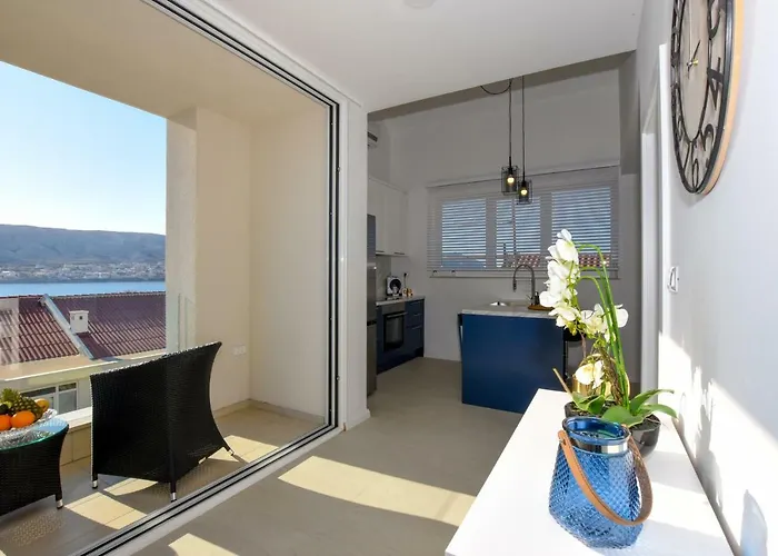 Apartament Laura Pag Town