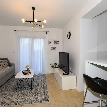 Apartamento Laura Pag Town